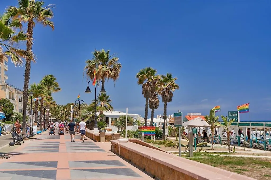 Eden Beach Apartment Torremolinos
