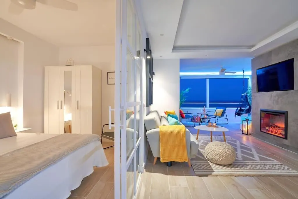 Eden Beach Apartment Torremolinos 0*,  Spain