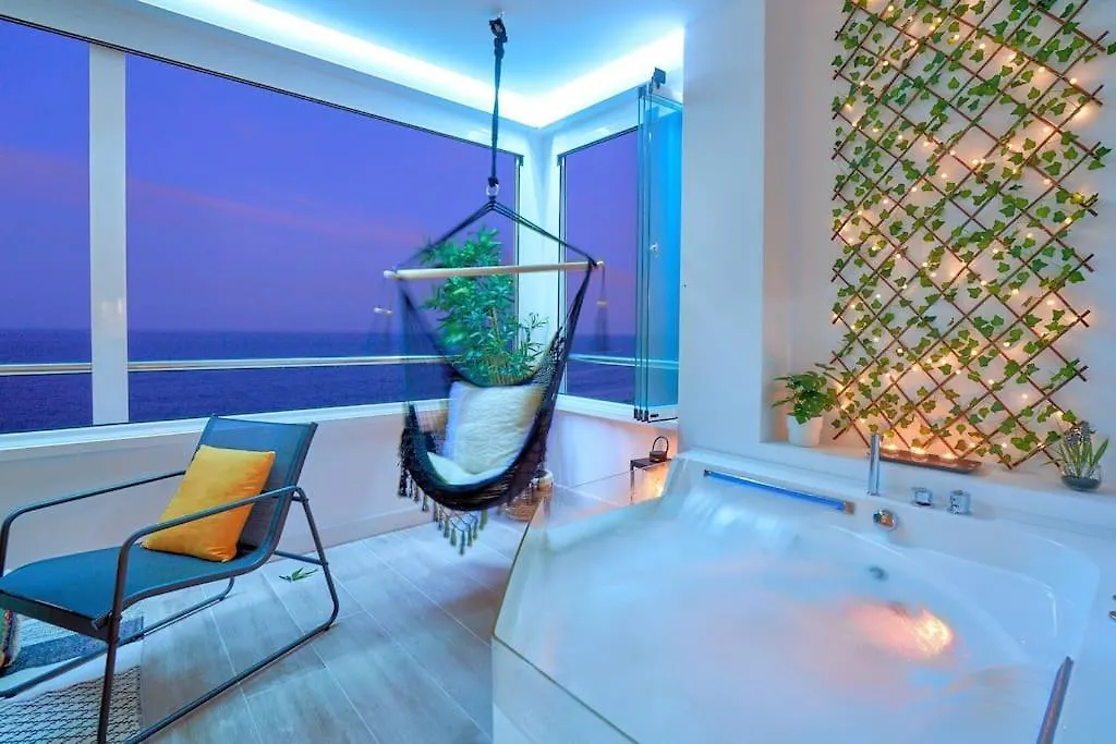 Eden Beach Apartment Torremolinos İspanya